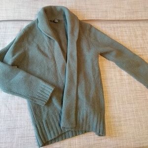 Lambswool/angora rabbit hair knit sweater